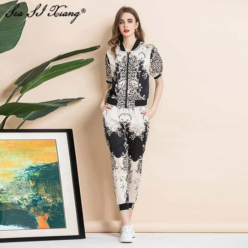 Seasixiang Fashion Designer Summer Suit Women Stand Collar Short Sleeve Coat + Pencil Pants Vintage Print Two Piece Set
Seasixiang Fashion Designer Summer Suit Women Stand Collar Short Sleeve Coat + Pencil Pants Vintage Print Two Piece Set
