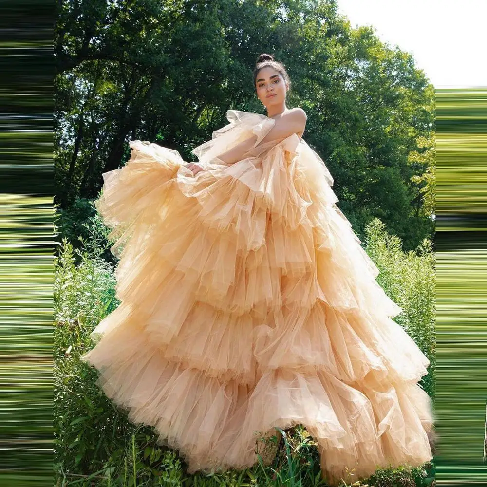 Hot sale Strapless Evening Party Dresses Floor Length Chic Puffy Ruffle Formal Gown Layered Women Long Skirt Custom Made
Hot sale Strapless Evening Party Dresses Floor Length Chic Puffy Ruffle Formal Gown Layered Women Long Skirt Custom Made