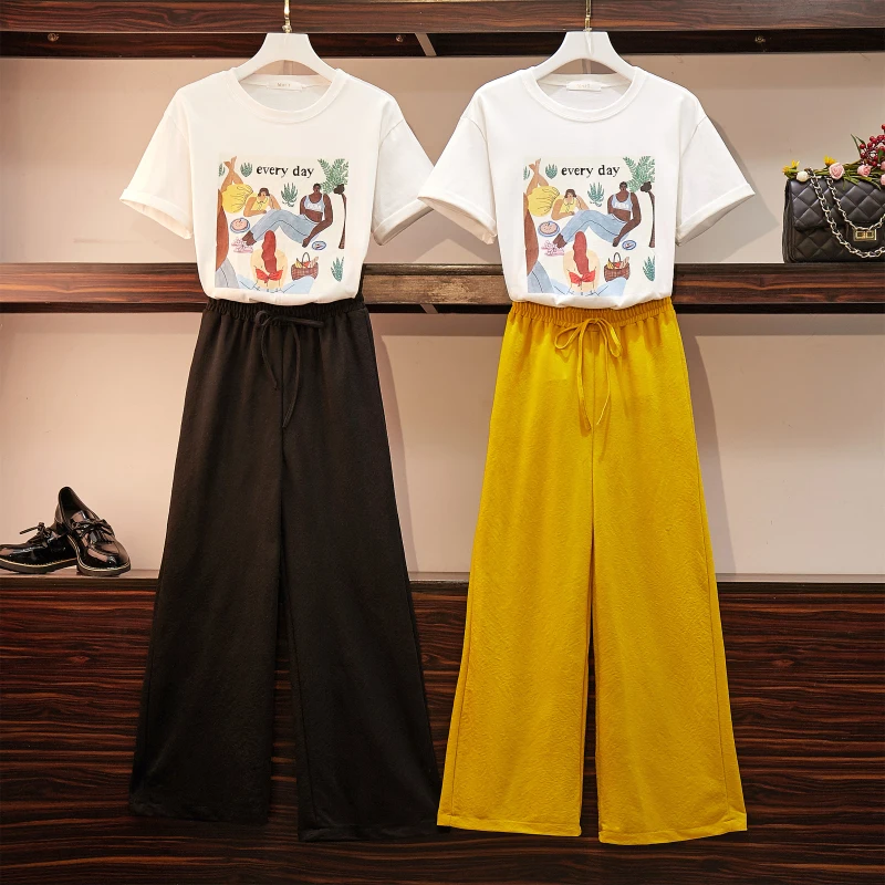 Женский костюм-двойка с принтом, летняя футболка с коротким рукавом и широкие штаны с высокой талией для отдыха, большие размеры
Женский костюм-двойка с принтом, летняя футболка с коротким рукавом и широкие штаны с высокой талией для отдыха, большие размеры