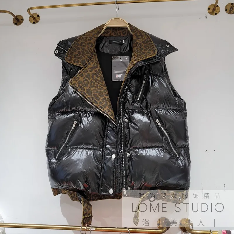 Зимний женский пуховой жилет, пальто, новинка 2021, модные утепленные жилеты из искусственного двух частей с леопардовым принтом, стеганое па... 
Зимний женский пуховой жилет, пальто, новинка 2021, модные утепленные жилеты из искусственного двух частей с леопардовым принтом, стеганое па...