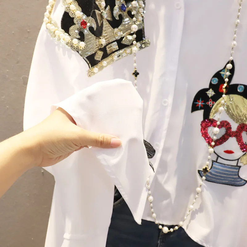Spring Summer Black White Women Irregular Blouse 2021 Women Crown Blouse With Beading Female Cartoon Blouse With Sequin ZQY5073
Spring Summer Black White Women Irregular Blouse 2021 Women Crown Blouse With Beading Female Cartoon Blouse With Sequin ZQY5073