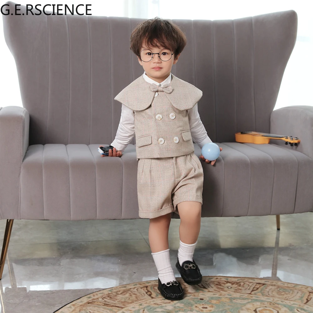 2021 new boy suit formal children's clothing tuxedo vest short shawl bow shawl children's 3-piece suit
2021 new boy suit formal children's clothing tuxedo vest short shawl bow shawl children's 3-piece suit