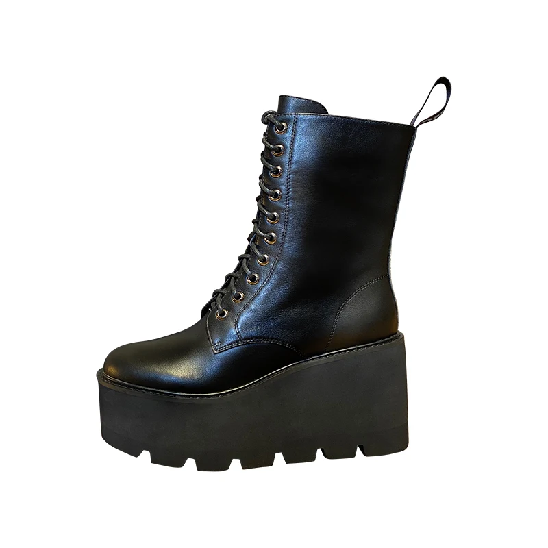 Trendy Women Cool British Style New Autumn Winter Thick-soled Leather Super High-heeled Genuine Leather Platform Short Boots
Trendy Women Cool British Style New Autumn Winter Thick-soled Leather Super High-heeled Genuine Leather Platform Short Boots