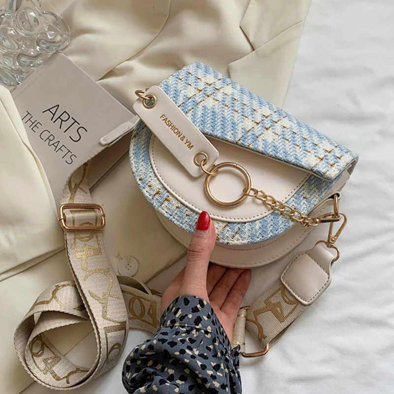 Mini Saddle Crossbody Bags For Women 2021 Luxury Designer Plaid Woolen Cloth Female Shoulder Handbags and Purses Sac a Main
Mini Saddle Crossbody Bags For Women 2021 Luxury Designer Plaid Woolen Cloth Female Shoulder Handbags and Purses Sac a Main