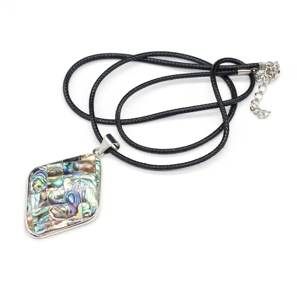 

2023 Abalone Shells Necklace Rhombus Natural Mother of Pearl Shell Pendant Neck Chain Luxury Quality Jewelry Gifts for Women Men