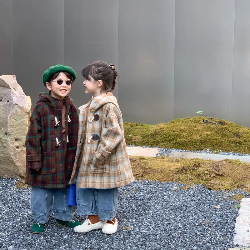 2021 Autumn And Winter Children's Jacket Boys And Girls Woolen Plaid Hooded Jacket Children Korean Casual Coat Plus Velvet
2021 Autumn And Winter Children's Jacket Boys And Girls Woolen Plaid Hooded Jacket Children Korean Casual Coat Plus Velvet