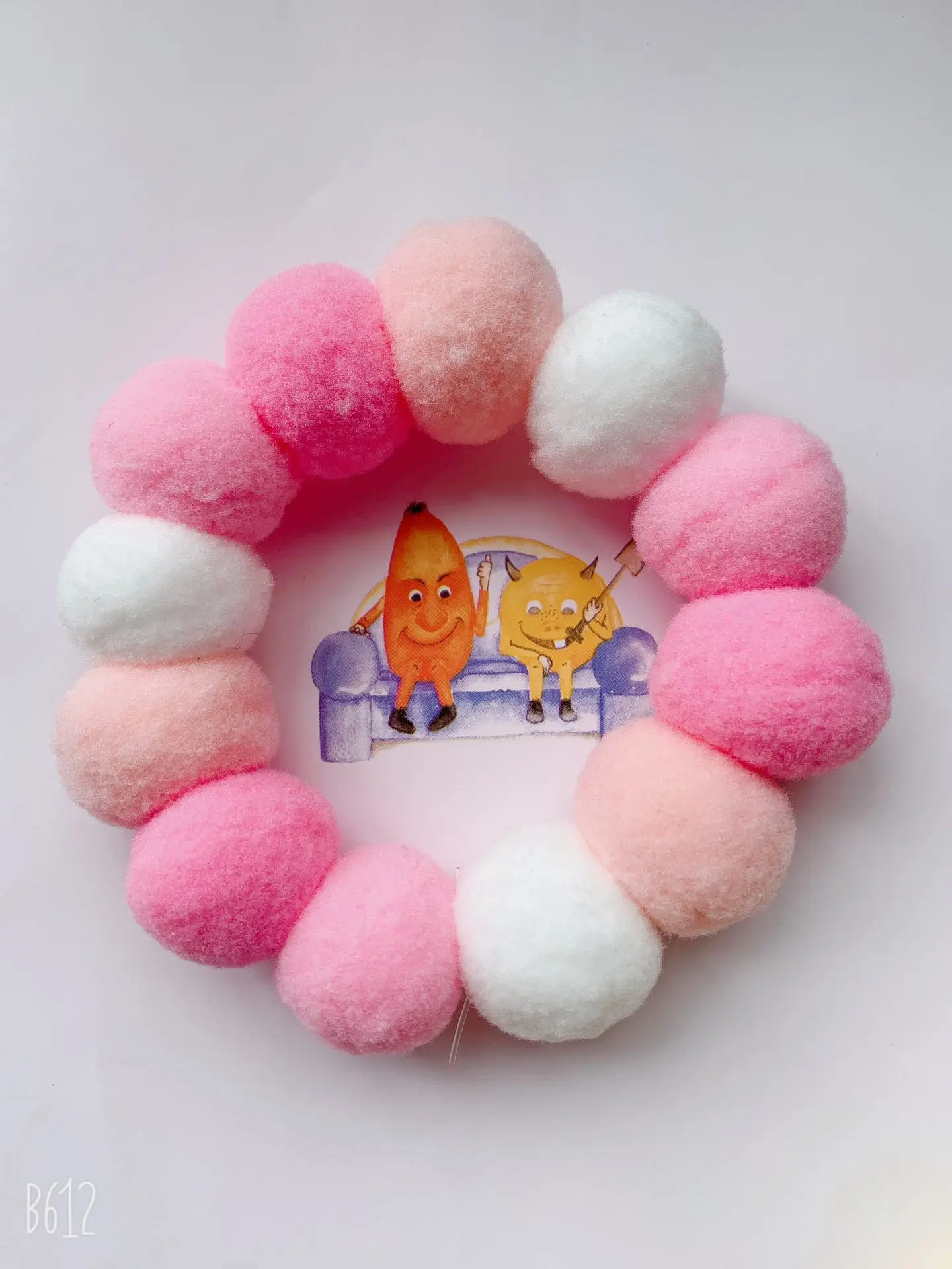 New Color Plush Ball Dog Collar Cat Necklace Sweet Pet Scarf Cute Cat Accessories Necktie Cute Photo Puppy Neckband
New Color Plush Ball Dog Collar Cat Necklace Sweet Pet Scarf Cute Cat Accessories Necktie Cute Photo Puppy Neckband