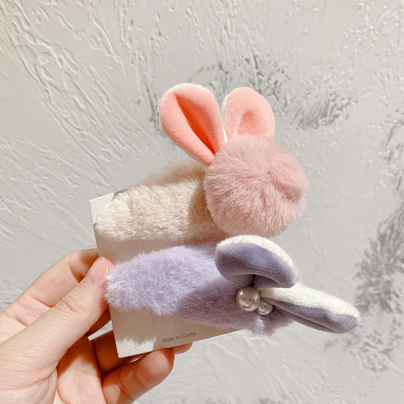 5pcs Plush Bunny Ear Hairpin Girl Korean Autumn And Winter Cute Candy Color Large Soft Pearl Bangs Clip
5pcs Plush Bunny Ear Hairpin Girl Korean Autumn And Winter Cute Candy Color Large Soft Pearl Bangs Clip