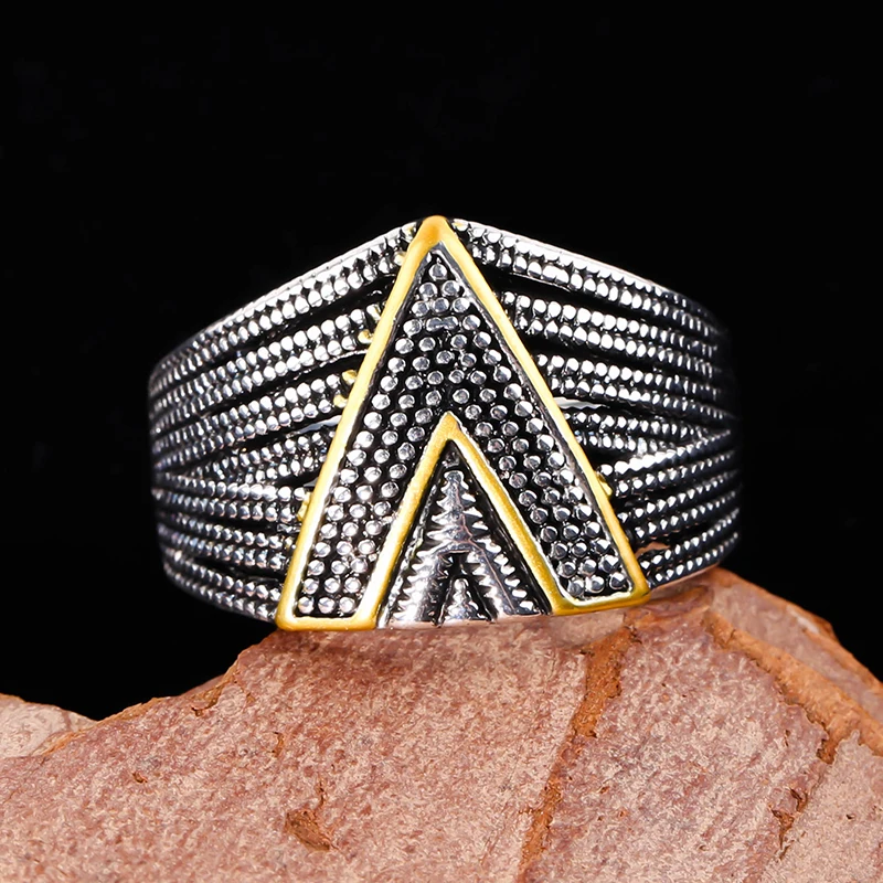 Vintage V-shaped Rings for Women New Design Lady Engagement Bands Wide Ring Jewelry Accessories Classic Wedding Anniversary Gift
Vintage V-shaped Rings for Women New Design Lady Engagement Bands Wide Ring Jewelry Accessories Classic Wedding Anniversary Gift