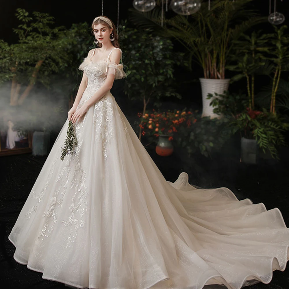 Dioflyusa French Embroidery Lace Princess Bride Master Wedding Dress 2021 Champagne Boat Neck Elegant Simple Formal Ball Gown
Dioflyusa French Embroidery Lace Princess Bride Master Wedding Dress 2021 Champagne Boat Neck Elegant Simple Formal Ball Gown
