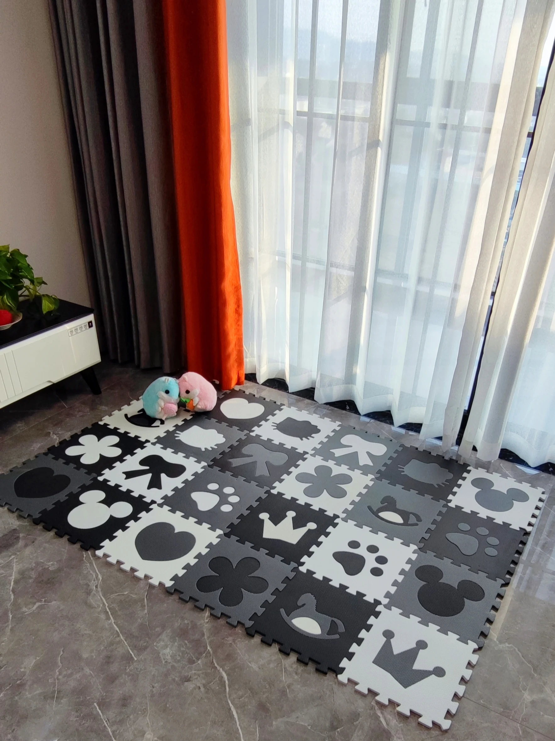 Игровой коврик пазл Meitoku Baby EVA из пены черный и белый для пола 25 ковриков детей