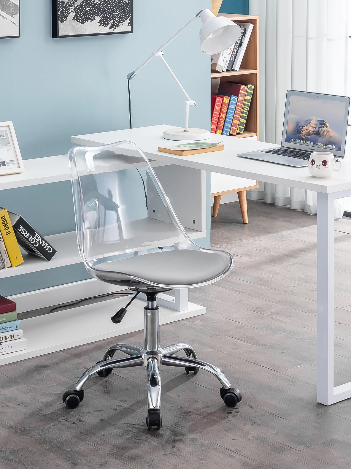 Nordic computer chair swivel lift home small apartment chair creative simple small transparent study office chair
Nordic computer chair swivel lift home small apartment chair creative simple small transparent study office chair