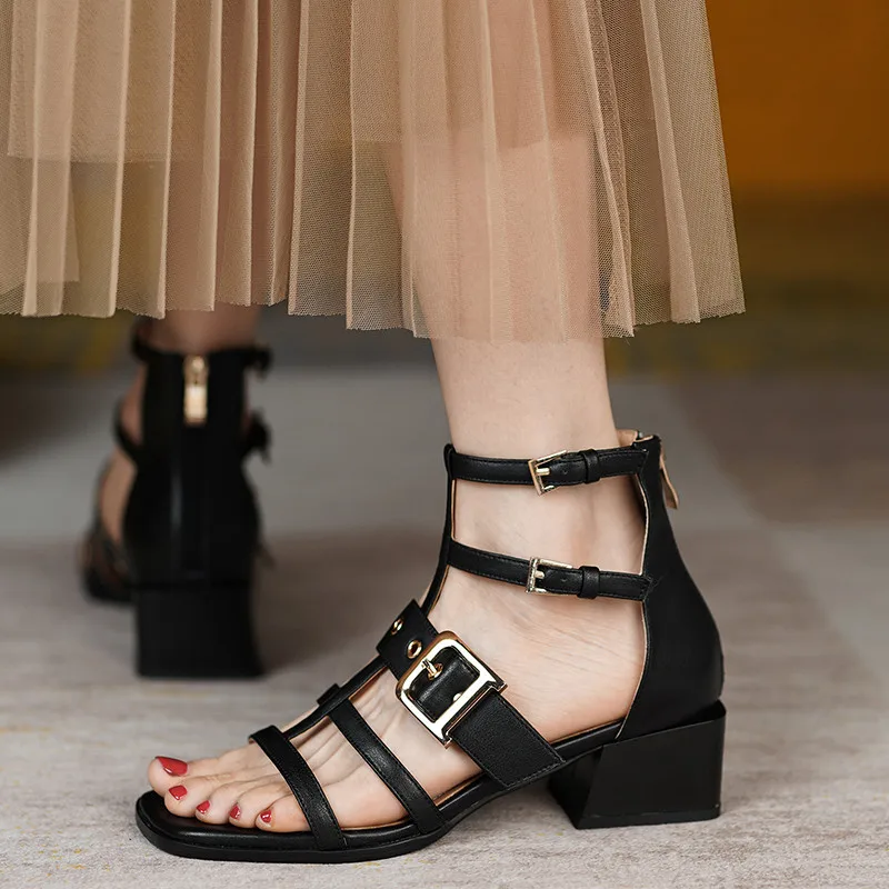 Asumer 2021 Rome Sandals Women Gladiator Shoes Genuine Leather Shoes Hollow Out Buckle Zip Low Heel Casual Shoes Women Sandals
Asumer 2021 Rome Sandals Women Gladiator Shoes Genuine Leather Shoes Hollow Out Buckle Zip Low Heel Casual Shoes Women Sandals