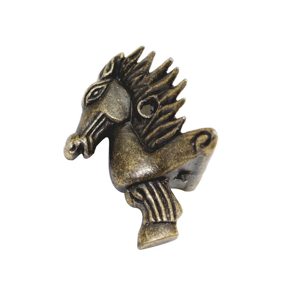 20PCS 39x24mm Zinc Alloy Sofa Support Feet Horse Head Gift Box Decoration Legs Furniture Accessories (Dark Green)
20PCS 39x24mm Zinc Alloy Sofa Support Feet Horse Head Gift Box Decoration Legs Furniture Accessories (Dark Green)
