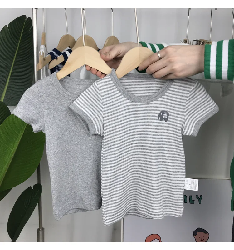 Boys Summer Cotton T-shirt Sweat-absorbent Thin Male Baby Short-sleeved Children's Half-sleeved Two Pieces Children's
Boys Summer Cotton T-shirt Sweat-absorbent Thin Male Baby Short-sleeved Children's Half-sleeved Two Pieces Children's