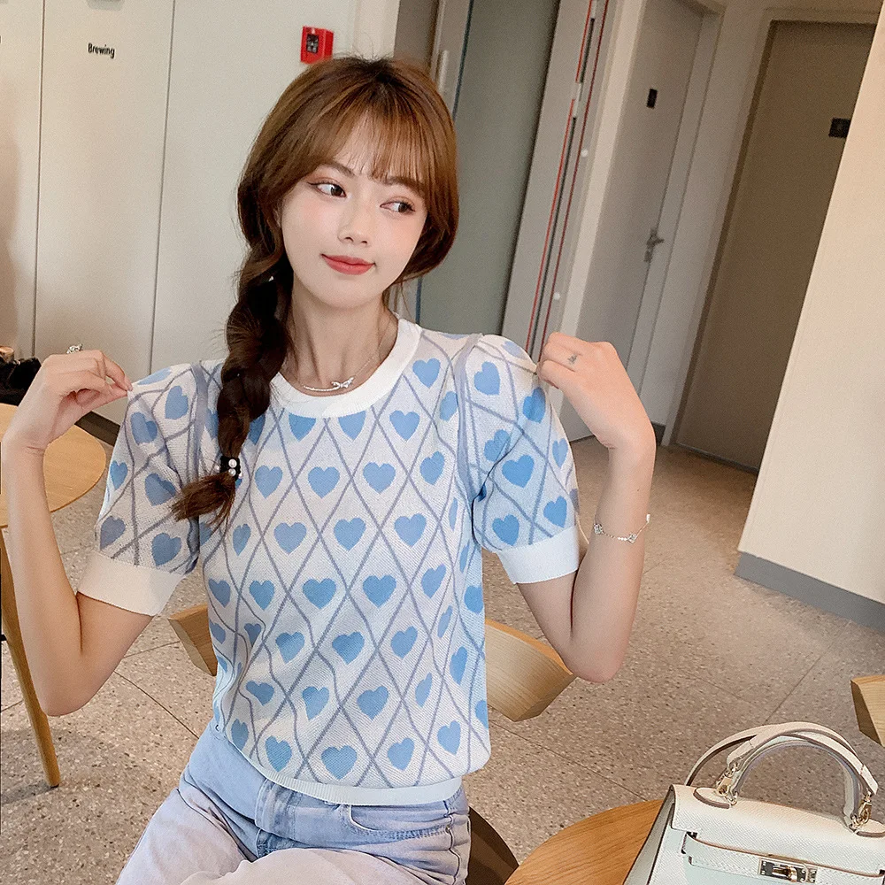 Short Knitwear spring and autumn loose 2021 new temperament love foreign style design sense versatile thin top women
Short Knitwear spring and autumn loose 2021 new temperament love foreign style design sense versatile thin top women