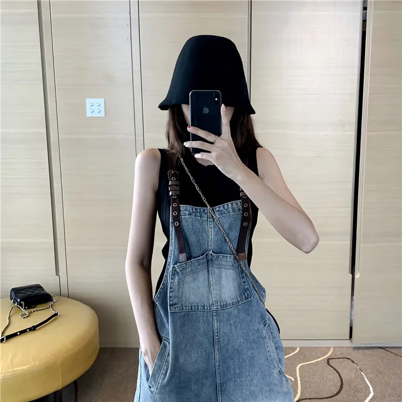 Internet Celebrity Customized Chic Elegant 2021 New Korean Style Loose Youthful-Looking High Waist Wide Leg Jeans Suspender
Internet Celebrity Customized Chic Elegant 2021 New Korean Style Loose Youthful-Looking High Waist Wide Leg Jeans Suspender