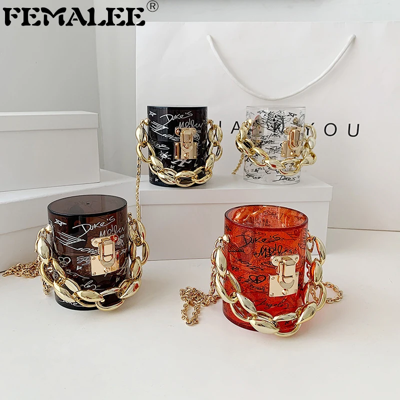 Golden Thick Chains Fashion Clear Acrylic Women's Handbag Designer Transparent Graffiti Letter Jelly Bags Female Mini Bag Purses
Golden Thick Chains Fashion Clear Acrylic Women's Handbag Designer Transparent Graffiti Letter Jelly Bags Female Mini Bag Purses