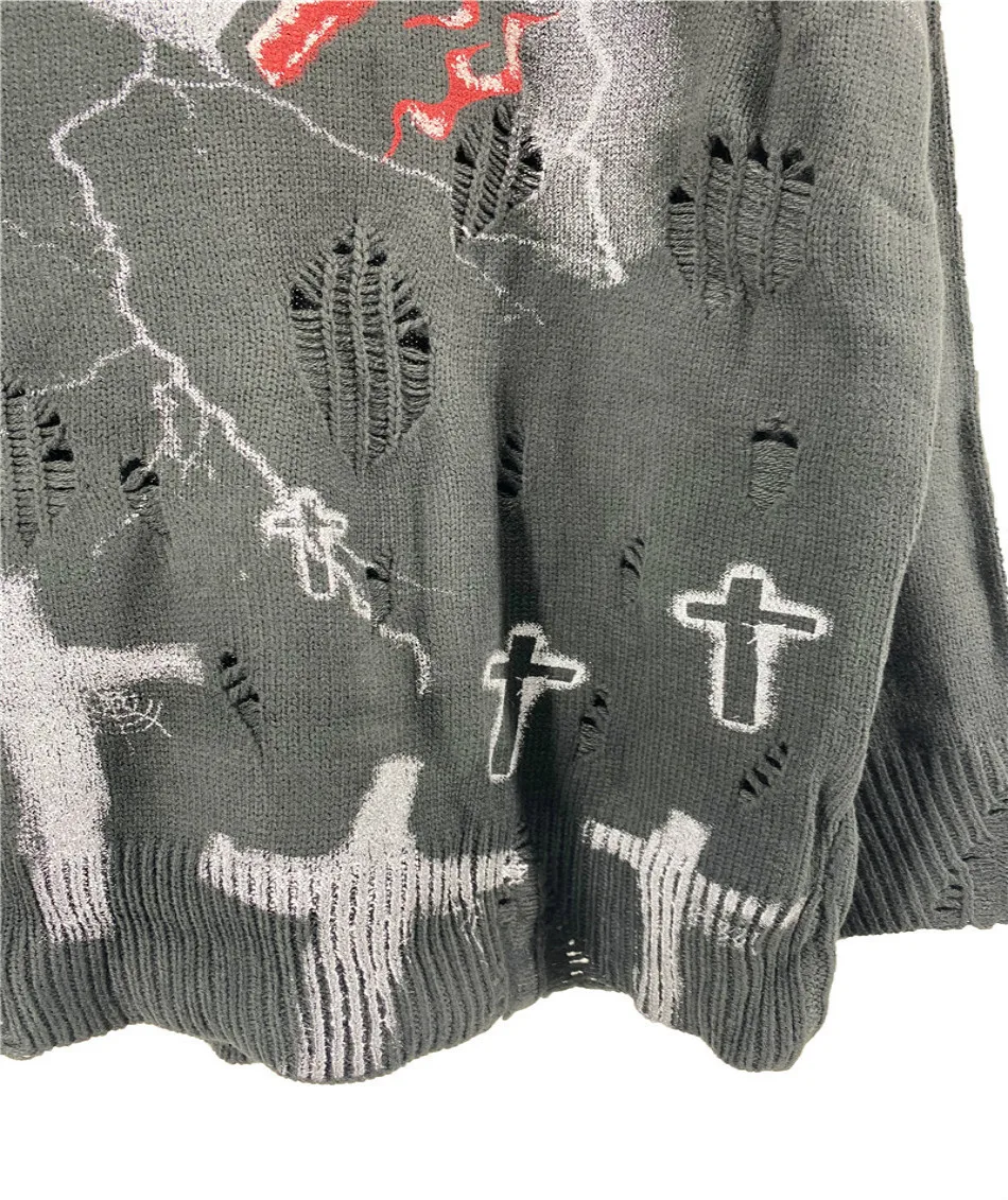 European and American trendy brand hip-hop male love lightning printing ripped sweater male rap street personality trend sweater
European and American trendy brand hip-hop male love lightning printing ripped sweater male rap street personality trend sweater