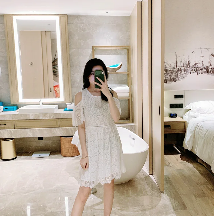 Parent-child wear 2020 summer new Korean girl lace strapless dress fairy skirt mother and women
Parent-child wear 2020 summer new Korean girl lace strapless dress fairy skirt mother and women