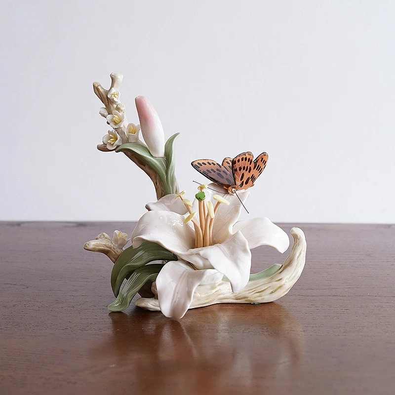 Flower And Bird Arts Sculptur Decoration Abstract Butterfly Animal Ceramic Craft Home Decor Living Room Accessories Gift R7298
Flower And Bird Arts Sculptur Decoration Abstract Butterfly Animal Ceramic Craft Home Decor Living Room Accessories Gift R7298