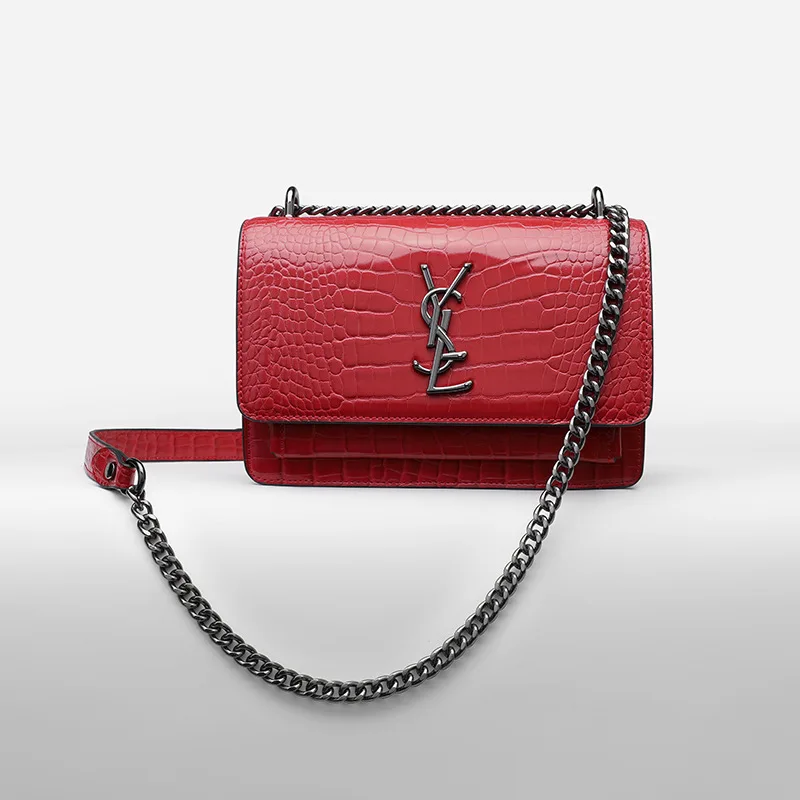 Women's bag autumn new European and American fashion messenger bag chain bag crocodile women's bag
Women's bag autumn new European and American fashion messenger bag chain bag crocodile women's bag