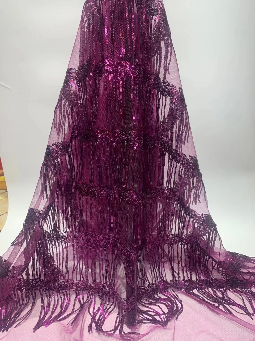 CDN06 по заводской цене, французский сетчатая кружевная ткань с блестками, африканская Тюль Кружева подходит для изготовления ювелирных изде...
CDN06 по заводской цене, французский сетчатая кружевная ткань с блестками, африканская Тюль Кружева подходит для изготовления ювелирных изде...