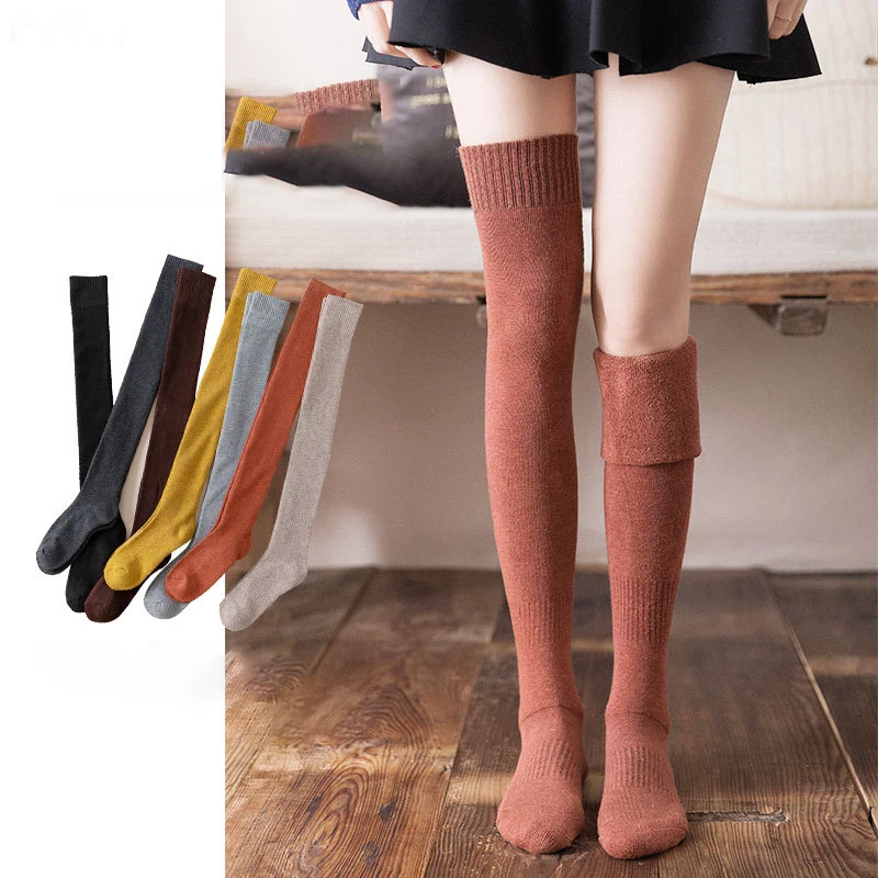 Winter Women High Elastic Pantyhose Black Thick Warm Long Socks Female Leisure Wear Stockings 
Winter Women High Elastic Pantyhose Black Thick Warm Long Socks Female Leisure Wear Stockings