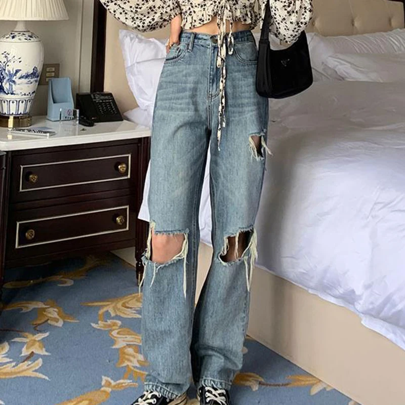 High Waist Hole Loose Straight Jeans Woman Zipper Button Pockets Casual Trousers Women Retro Boyfriend Style Jeans Woman's 2021
High Waist Hole Loose Straight Jeans Woman Zipper Button Pockets Casual Trousers Women Retro Boyfriend Style Jeans Woman's 2021