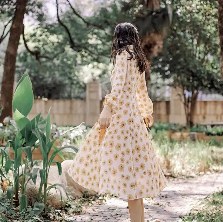 Autumn Vintage Elegant Midi Dress Long Sleeve Lace Up Floral Print A-line Chiffon Dress Slim Fit Party Ladies Dresses
Autumn Vintage Elegant Midi Dress Long Sleeve Lace Up Floral Print A-line Chiffon Dress Slim Fit Party Ladies Dresses