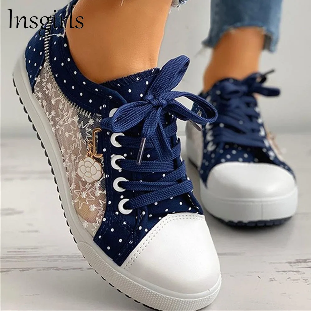 2021 New Sneakers Women Floral Pattern Embroidery Dot Print Ladies Breathable Casual Shoes Outdoor Lace Up Flat Canvas Shoes
2021 New Sneakers Women Floral Pattern Embroidery Dot Print Ladies Breathable Casual Shoes Outdoor Lace Up Flat Canvas Shoes
