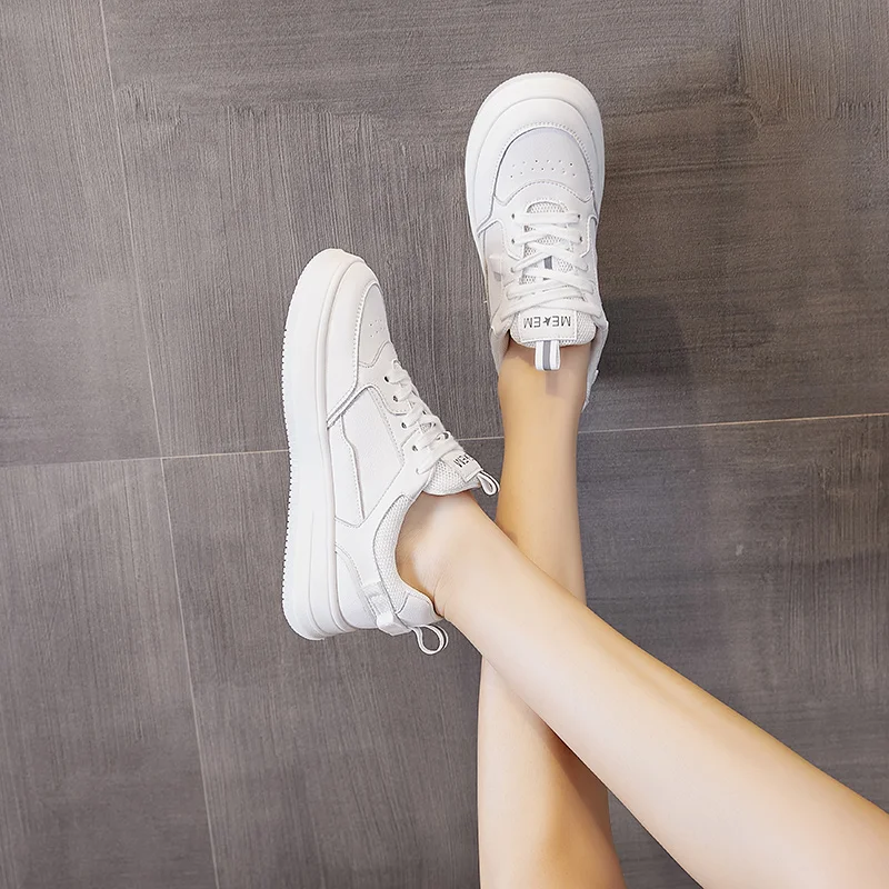 Women Vulcanized Shoes High Quality Women Sneakers Slip On Flats Shoes Women Loafers Tenis Feminino Walking Flat shoes for women
Women Vulcanized Shoes High Quality Women Sneakers Slip On Flats Shoes Women Loafers Tenis Feminino Walking Flat shoes for women