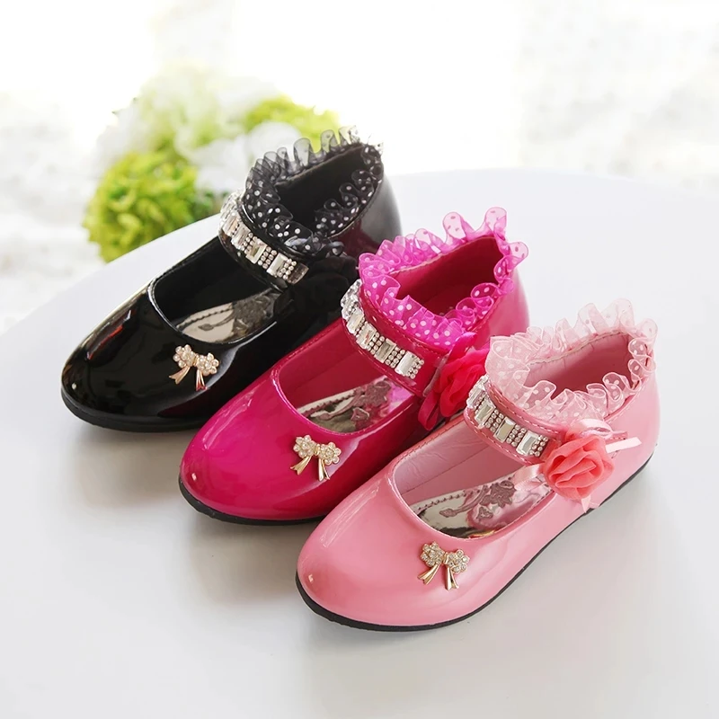 Children Elegant Princess PU Leather Sandals Kids Girls Wedding Dress Party Beaded Shoes for Girls British Style
Children Elegant Princess PU Leather Sandals Kids Girls Wedding Dress Party Beaded Shoes for Girls British Style