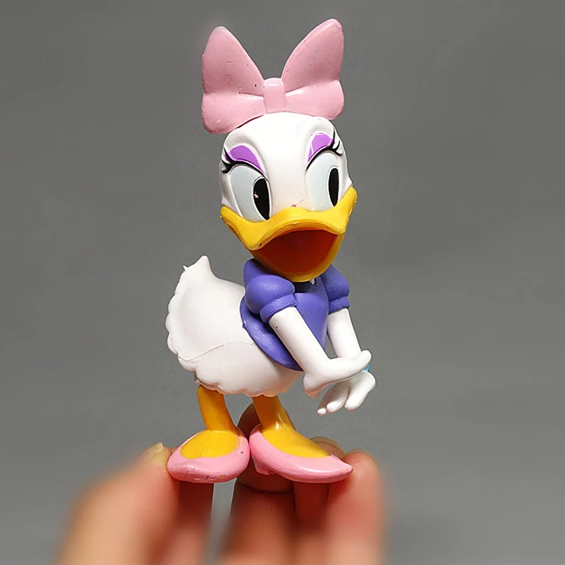 2pcs/Set 12cm Mickey Mouse Clubhouse Action Figure Toys Donald Duck and Daisy Duck Model Doll Figurine Cake Decoration
2pcs/Set 12cm Mickey Mouse Clubhouse Action Figure Toys Donald Duck and Daisy Duck Model Doll Figurine Cake Decoration