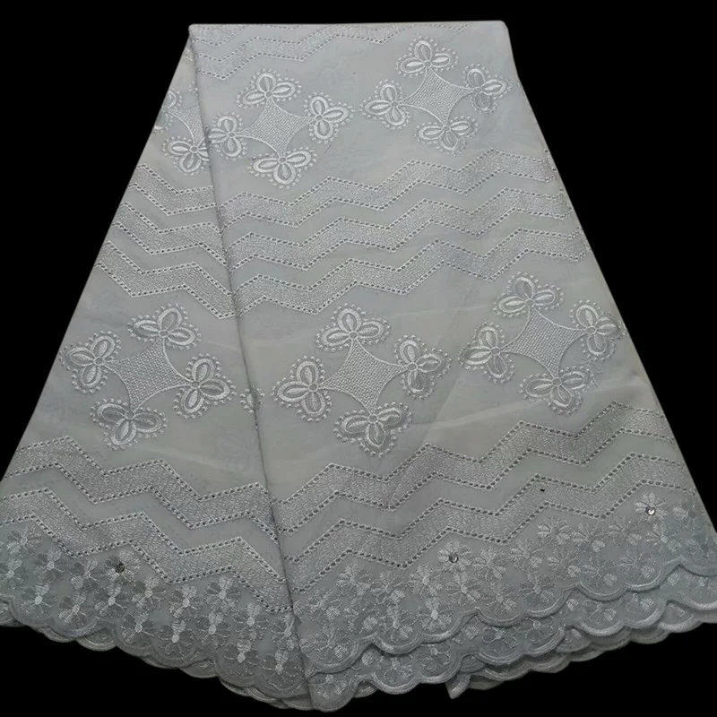 New arrival hollowed out design with diamond shaped stones Cotton Fabric PS33 Most popular wholesale Swiss Voile Lace Fabric
New arrival hollowed out design with diamond shaped stones Cotton Fabric PS33 Most popular wholesale Swiss Voile Lace Fabric