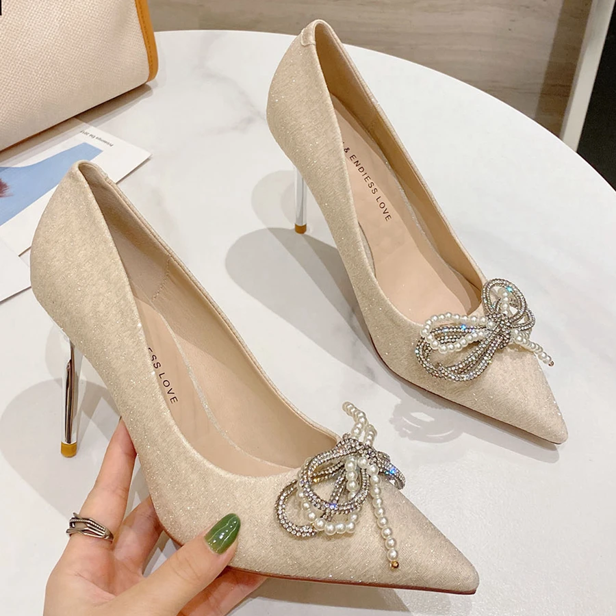 2021 New Korean Fashion Simple OL Temperament Pointed Toe Shallow Mouth Stiletto High Heels Women's Pumps Dress Shoes A0023
2021 New Korean Fashion Simple OL Temperament Pointed Toe Shallow Mouth Stiletto High Heels Women's Pumps Dress Shoes A0023