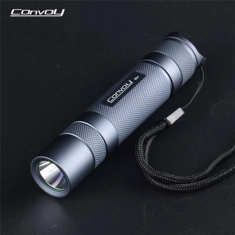 

Gray Convoy S2+ SST40 1800lm 5000K 6500K Temperature Protection Management 18650 Flashlight for Camping Hunting LED Torch