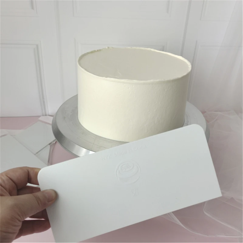 Cream Spatula DIY Pastry Cutters Fondant Dough Scraper Cake Cutter Pastry Baking Tool Kitchen Accessories
Cream Spatula DIY Pastry Cutters Fondant Dough Scraper Cake Cutter Pastry Baking Tool Kitchen Accessories