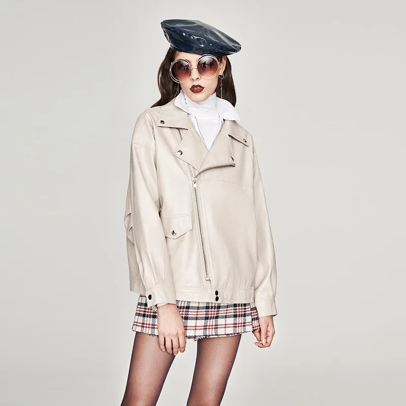 Leather Women's Short Style Spring Autumn New European American Style Short Jacket All-match Loose Coat Women's Comfortable Cool
Leather Women's Short Style Spring Autumn New European American Style Short Jacket All-match Loose Coat Women's Comfortable Cool