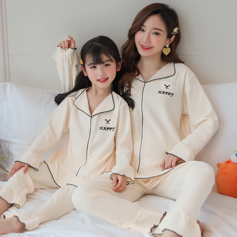 Knitted Cotton Mommy and Me Clothes Casual Family Matching Outfits Printed Long Sleeve Pullover Trousers Suit Kids Girl Pajama
Knitted Cotton Mommy and Me Clothes Casual Family Matching Outfits Printed Long Sleeve Pullover Trousers Suit Kids Girl Pajama