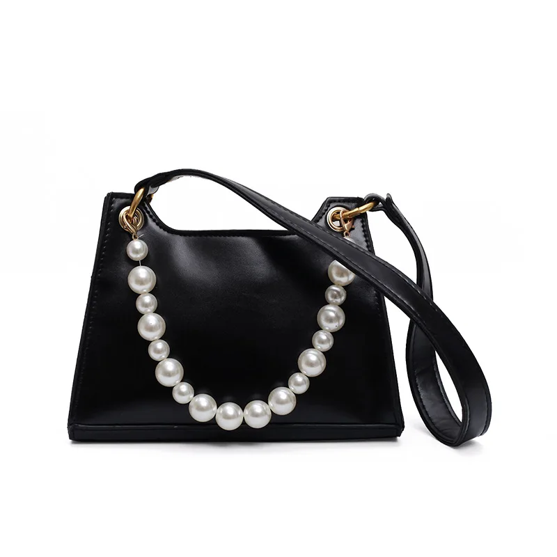 Underarm bag women 2020 new French niche wild one-shoulder messenger bag pearl baguette casual 
Underarm bag women 2020 new French niche wild one-shoulder messenger bag pearl baguette casual