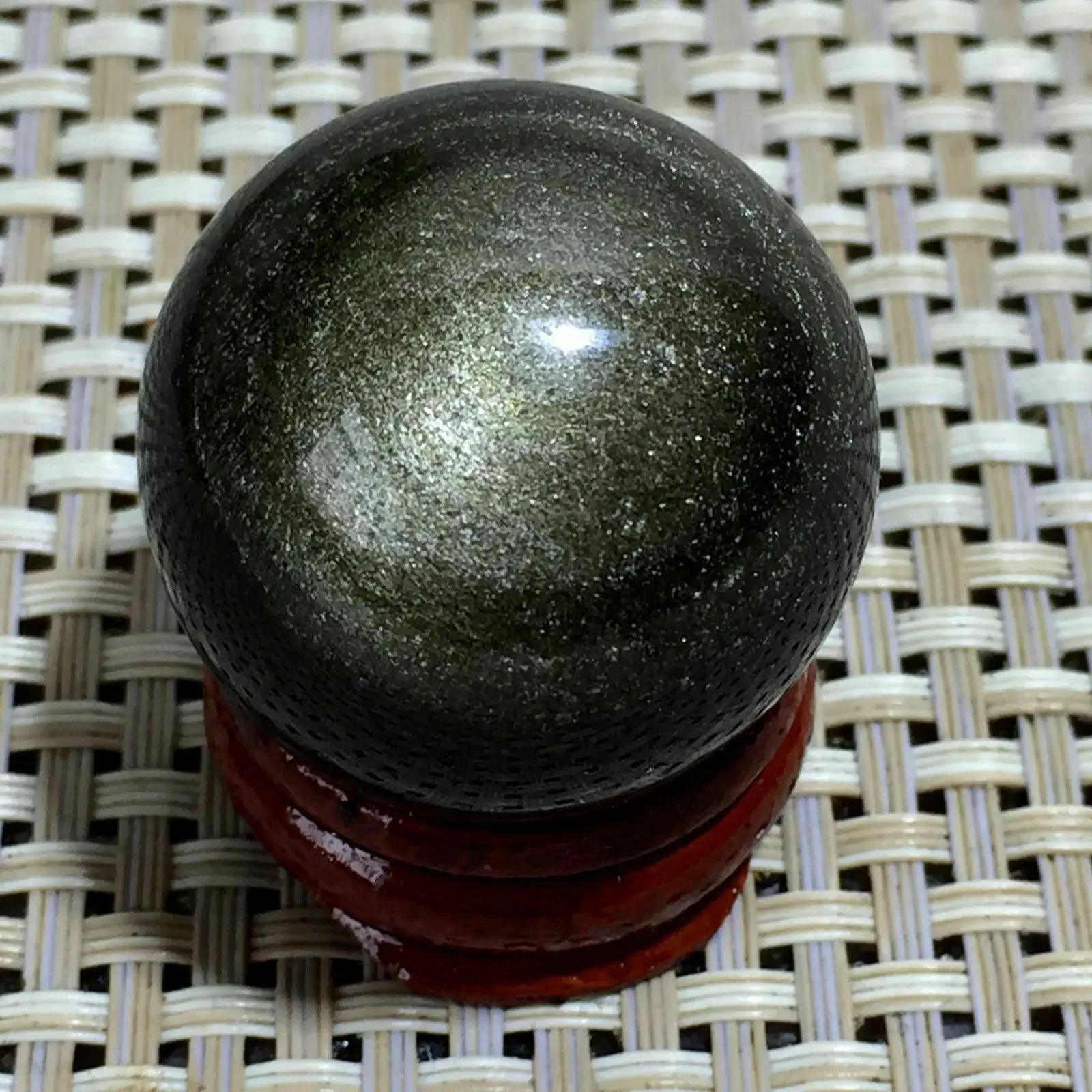 Natural Gold Cat Eye Obsidian Crystal Ball Massage Ball Magic Ball Feng Shui Jewelry
Natural Gold Cat Eye Obsidian Crystal Ball Massage Ball Magic Ball Feng Shui Jewelry
