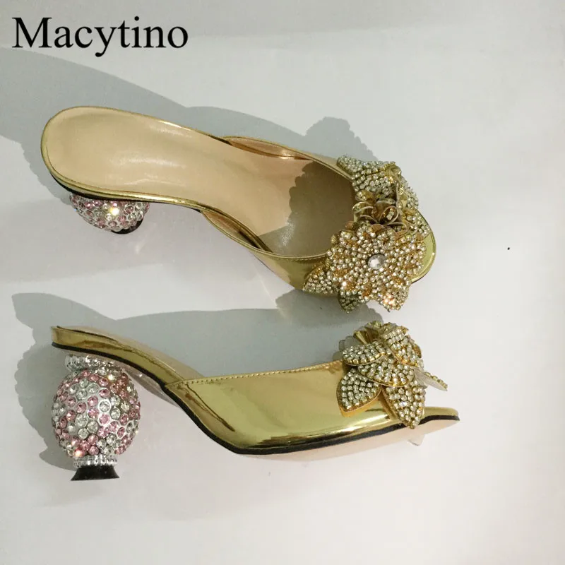 Beading Flower Embellished Summer Slippers Gold Leather Round heel Party Shoes Slippers Occassion Shoes Women's Formal Slides Sh
Beading Flower Embellished Summer Slippers Gold Leather Round heel Party Shoes Slippers Occassion Shoes Women's Formal Slides Sh