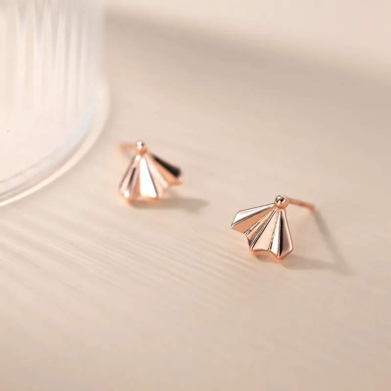 PONYKISS Office 925 Sterling Silver umbrella Glossy fan Beads Stud Earrings for Women Party Fine Jewelry Minimlist Accessory
PONYKISS Office 925 Sterling Silver umbrella Glossy fan Beads Stud Earrings for Women Party Fine Jewelry Minimlist Accessory