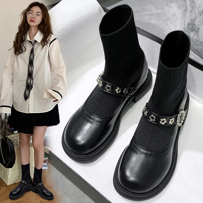 Французские короткие ботинки, женские ботинки-мартинсы, ботинки-носки, короткие кожаные ботинки в британском стиле, красивые носки Jk, женск... 
Французские короткие ботинки, женские ботинки-мартинсы, ботинки-носки, короткие кожаные ботинки в британском стиле, красивые носки Jk, женск...