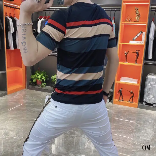 Summer new men's short sleeve fashion personality stripe printing handsome casual T-shirt men
Summer new men's short sleeve fashion personality stripe printing handsome casual T-shirt men