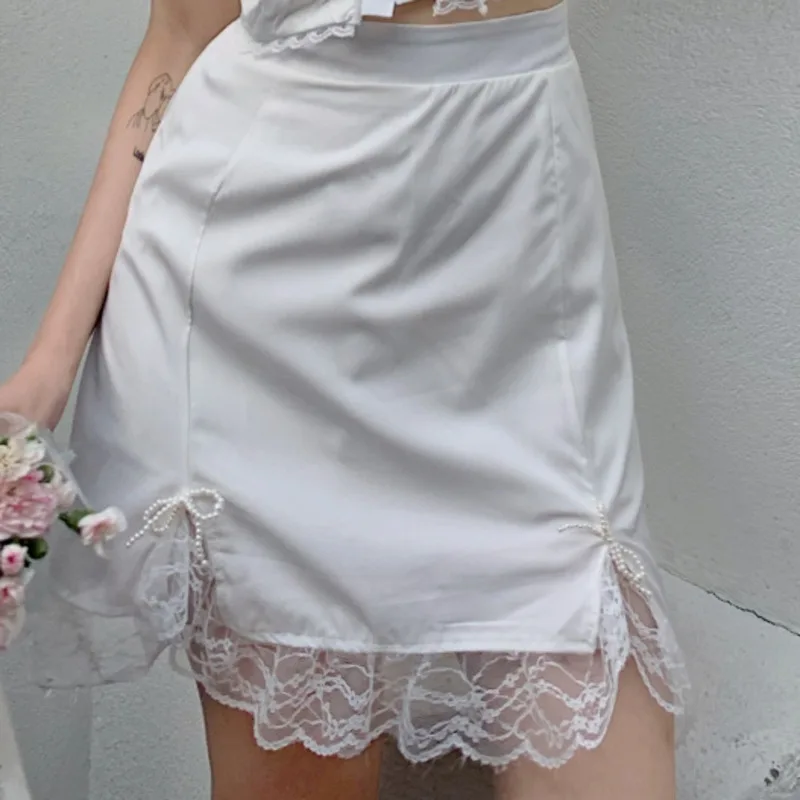 Korean Style Sexy Lace Patchwork Drawstring Puff Sleeve Short Top + Pearl Bow Slit Skirt Two Piece Set Women Summer Skirts Suits
Korean Style Sexy Lace Patchwork Drawstring Puff Sleeve Short Top + Pearl Bow Slit Skirt Two Piece Set Women Summer Skirts Suits
