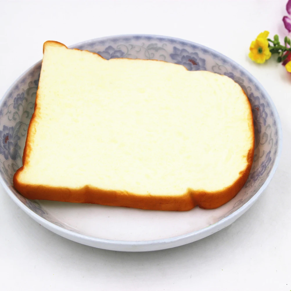 1PC Hot 14CM Jumbo Soft Scent Sliced Bread Toast Kids Toy Hand Pillow Gift Decoration Crafts Miniature Kids Kitchen Toys
1PC Hot 14CM Jumbo Soft Scent Sliced Bread Toast Kids Toy Hand Pillow Gift Decoration Crafts Miniature Kids Kitchen Toys