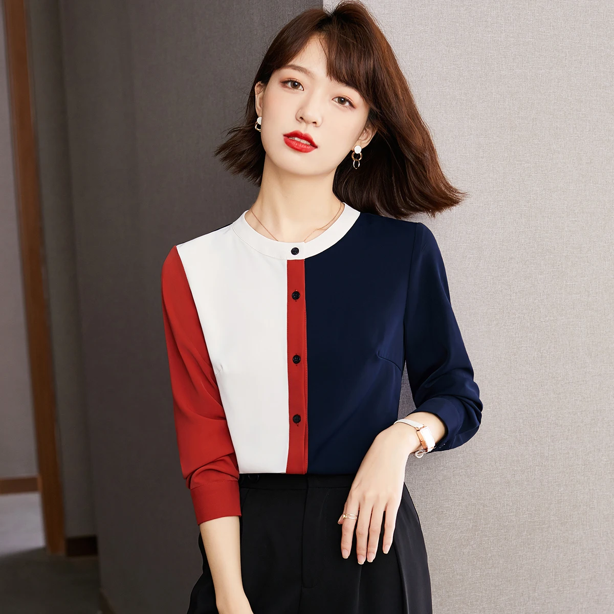 2021 new autumn hit color top long sleeve chiffon shirt all-match chiffon women tops korean fashion button up shirt
2021 new autumn hit color top long sleeve chiffon shirt all-match chiffon women tops korean fashion button up shirt