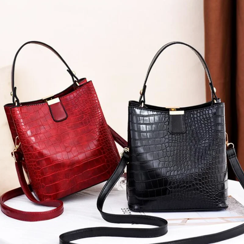 Alligator Retro Bucket Bags Women Crocodile Pattern Handbag Capacity Casual Crocodile Shoulder Messenger Bags Ladies Purse
Alligator Retro Bucket Bags Women Crocodile Pattern Handbag Capacity Casual Crocodile Shoulder Messenger Bags Ladies Purse